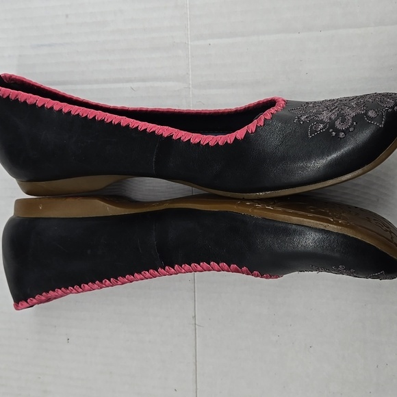 Clarks Indigo Embroidered boho Leather Flats 9 - Picture 6 of 6